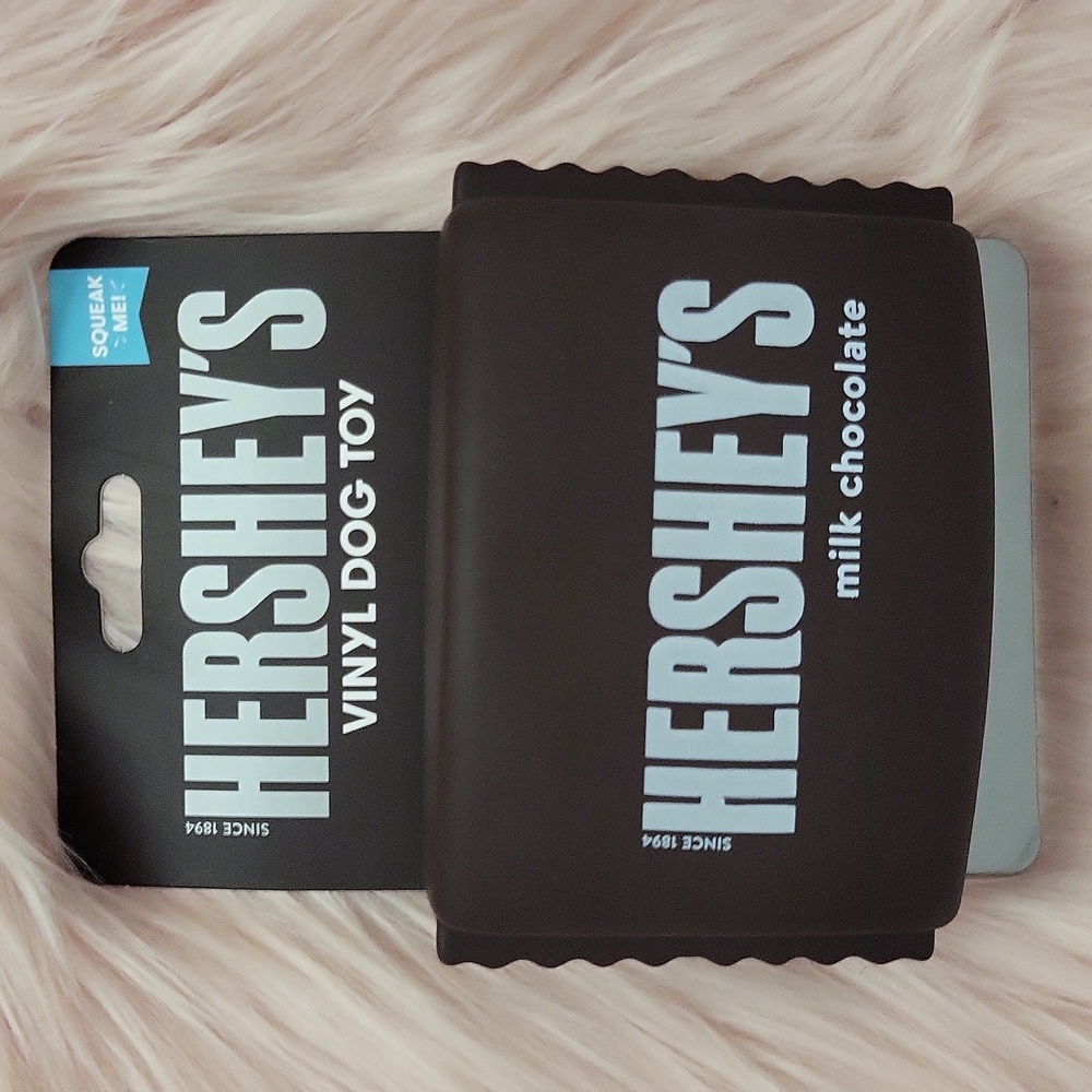 Brand New HERSHEY'S MILK CHOCOLATE VINYL Dog Toy
